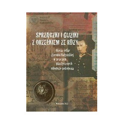 Sprzączki i guziki z orzełkiem ze rdzy